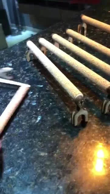 Poleiros de cortiça para gaiolas de trinca ferro